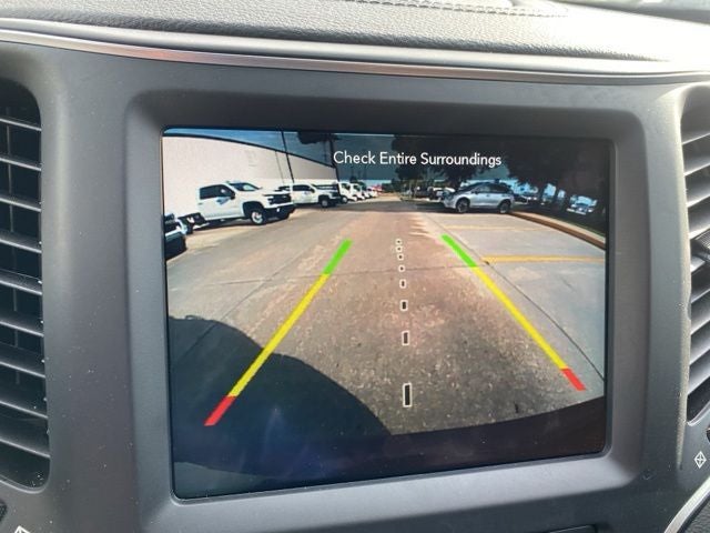 2023 Jeep Cherokee Altitude