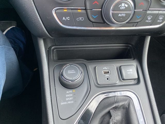 2023 Jeep Cherokee Altitude