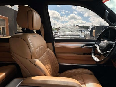 2022 Jeep Grand Wagoneer Series III