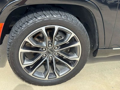 2022 Jeep Grand Wagoneer Series III
