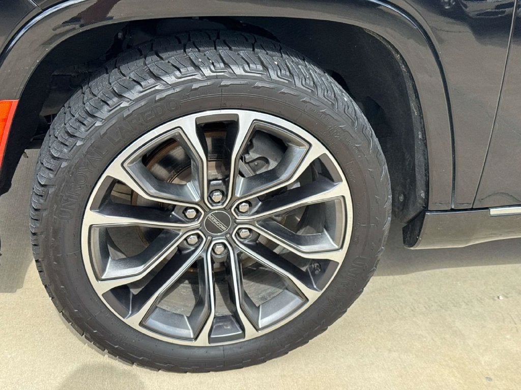 2022 Jeep Grand Wagoneer Series III