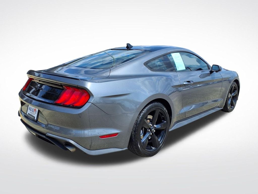 2022 Ford Mustang EcoBoost