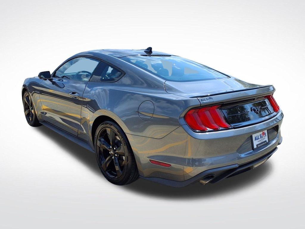 2022 Ford Mustang EcoBoost