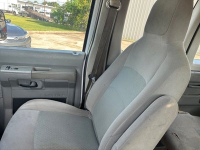 2012 Ford E-350SD XLT