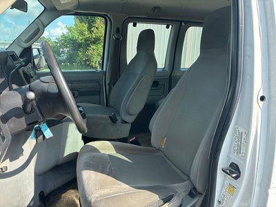 2012 Ford E-350SD XLT