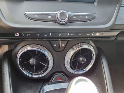 2022 Chevrolet Camaro 1LT