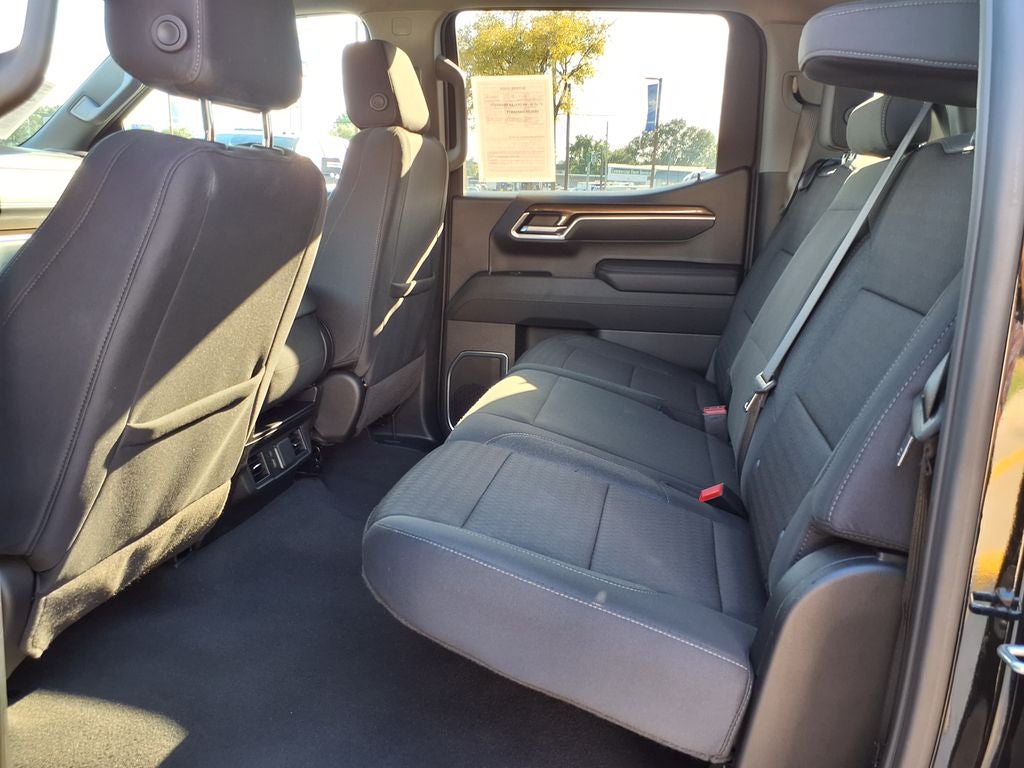 2025 Chevrolet Silverado 1500 LT LT1