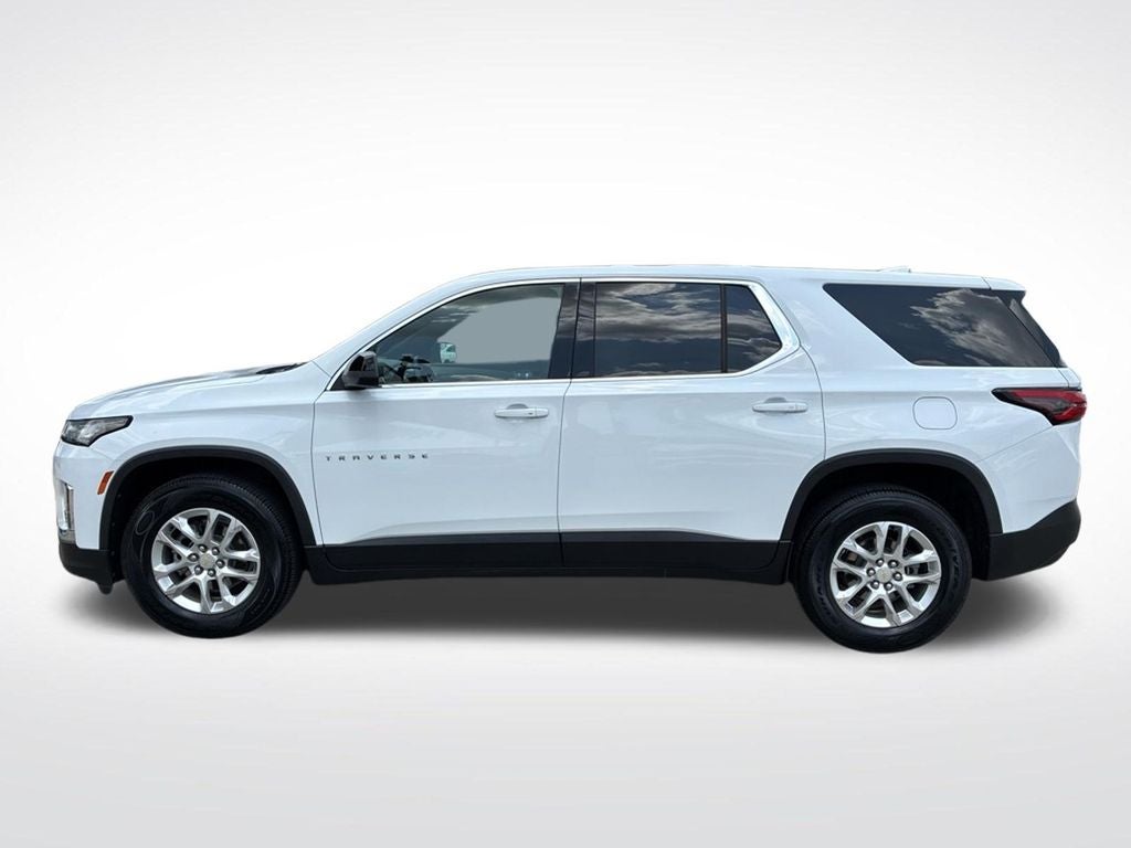 2022 Chevrolet Traverse LS