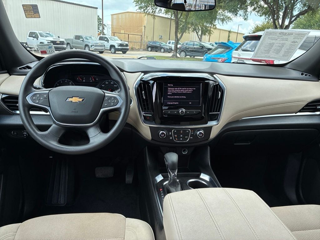 2022 Chevrolet Traverse LS