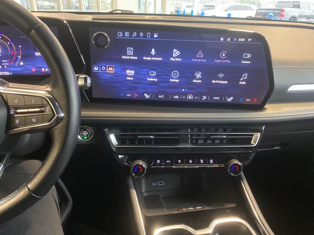 2025 Chevrolet Traverse LT 1LT