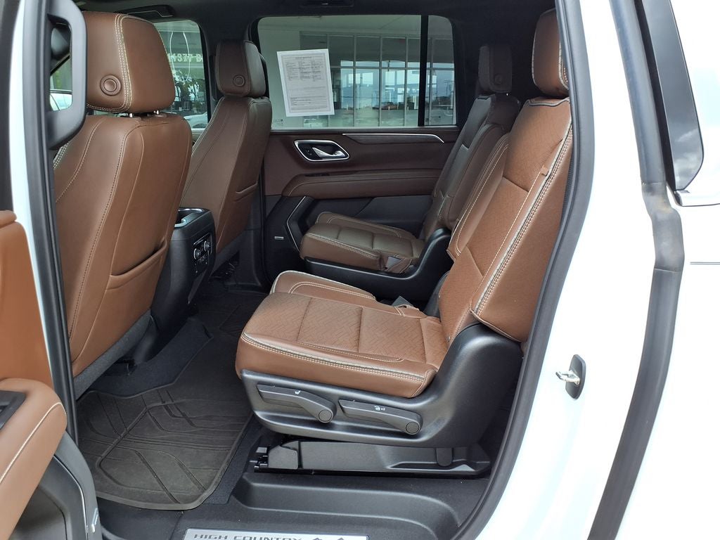 2022 Chevrolet Suburban High Country