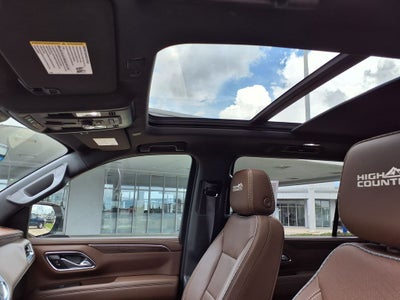 2022 Chevrolet Suburban High Country