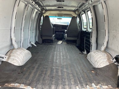 2017 GMC Savana 2500 Work Van