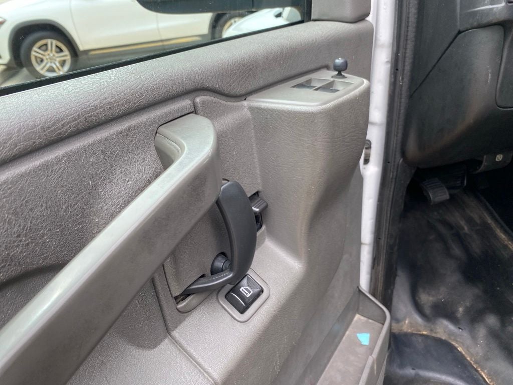 2017 GMC Savana 2500 Work Van