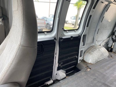2017 GMC Savana 2500 Work Van