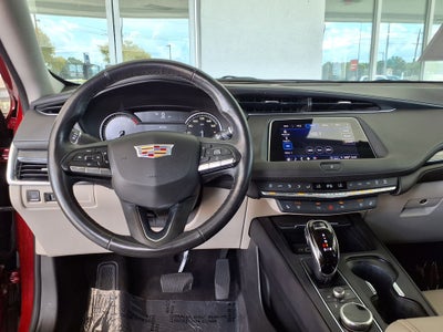 2023 Cadillac XT4 Premium Luxury