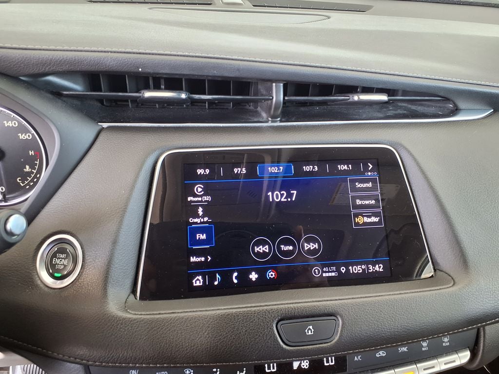 2023 Cadillac XT4 Premium Luxury