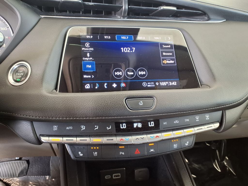 2023 Cadillac XT4 Premium Luxury