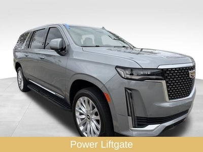 2024 Cadillac Escalade ESV Luxury