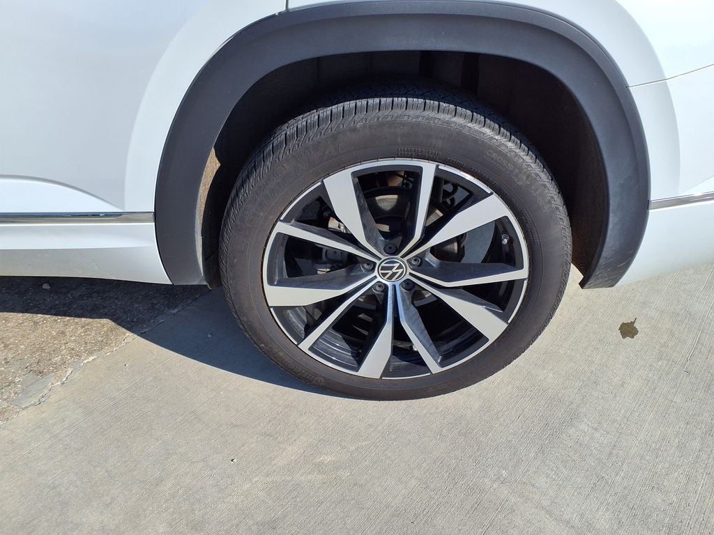 2025 Volkswagen Atlas 2.0T SEL Premium R-Line