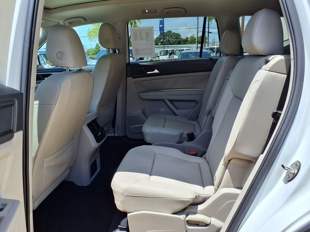 2021 Volkswagen Atlas 3.6L V6 SE w/Technology R-Line