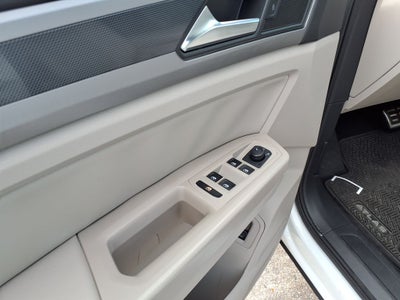 2021 Volkswagen Atlas 3.6L V6 SE w/Technology R-Line
