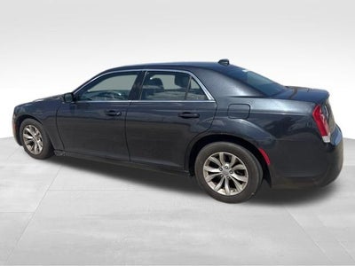 2015 Chrysler 300 Limited