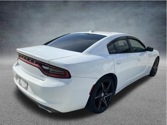 2015 Dodge Charger SXT