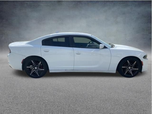 2015 Dodge Charger SXT