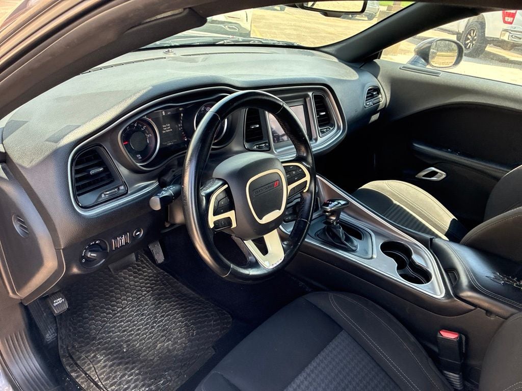 2021 Dodge Challenger SXT
