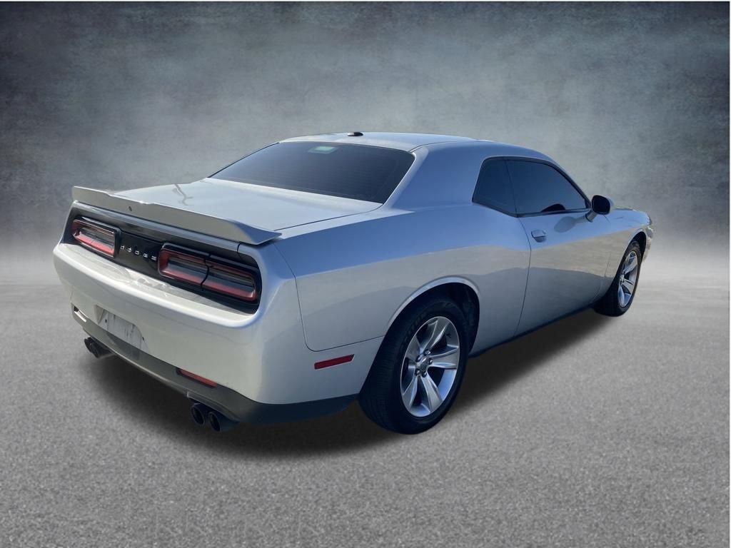 2021 Dodge Challenger SXT