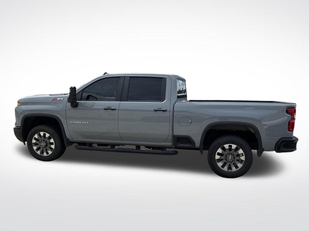 2025 Chevrolet Silverado 2500HD Custom