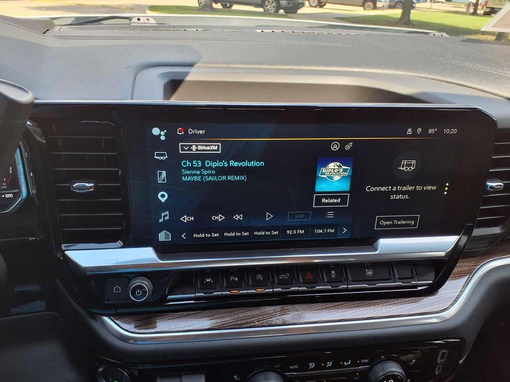 2025 Chevrolet Silverado 1500 LT LT1