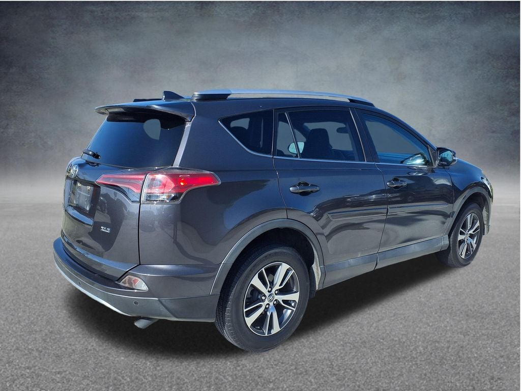 2016 Toyota RAV4 XLE