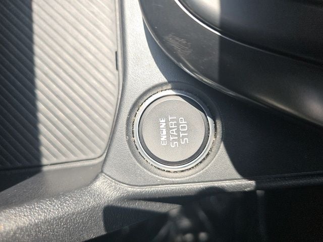 2025 Kia K4 LXS - Photo 39