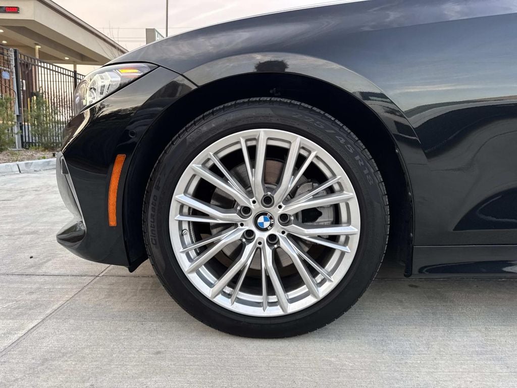 2024 BMW 3 Series 330i