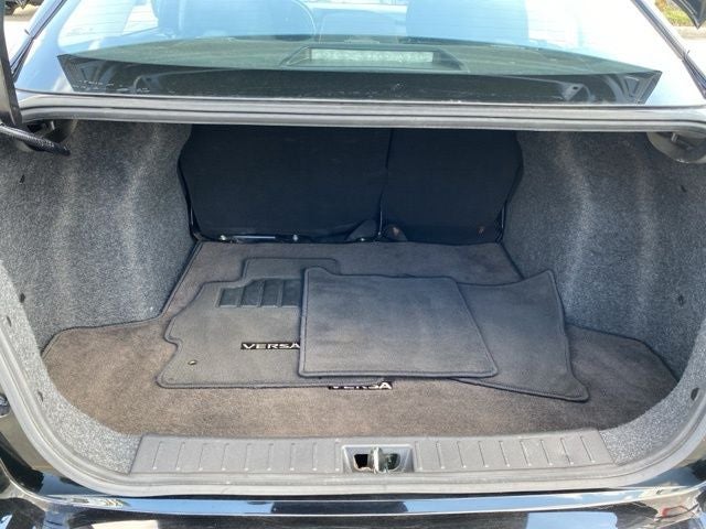 2024 Nissan Versa 1.6 SR