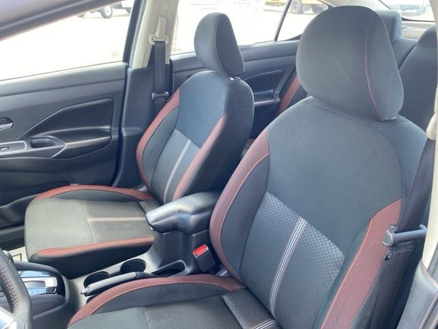 2024 Nissan Versa 1.6 SR