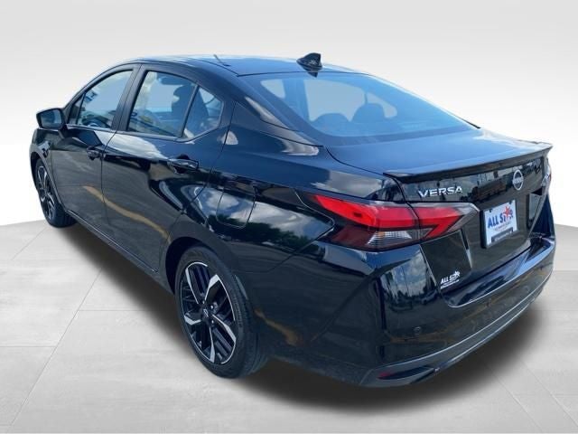 2024 Nissan Versa 1.6 SR