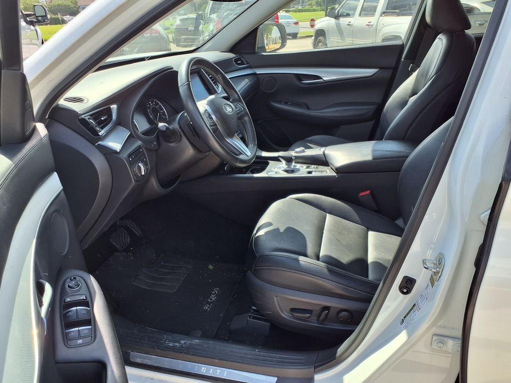2021 INFINITI QX50 LUXE
