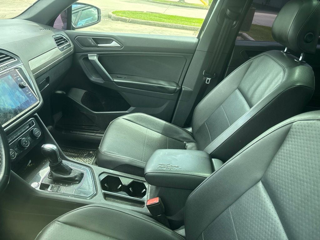 2019 Volkswagen Tiguan 2.0T SEL R-Line