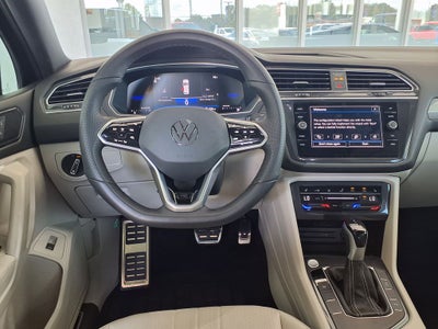 2024 Volkswagen Tiguan 2.0T SE R-Line Black