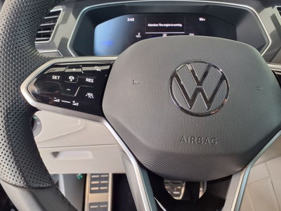 2024 Volkswagen Tiguan 2.0T SE R-Line Black