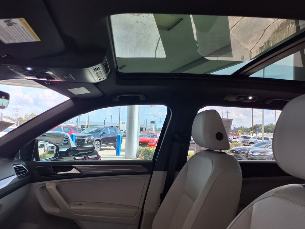 2024 Volkswagen Tiguan 2.0T SE R-Line Black