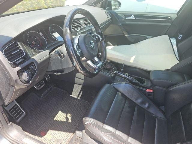 2017 Volkswagen Golf GTI SE