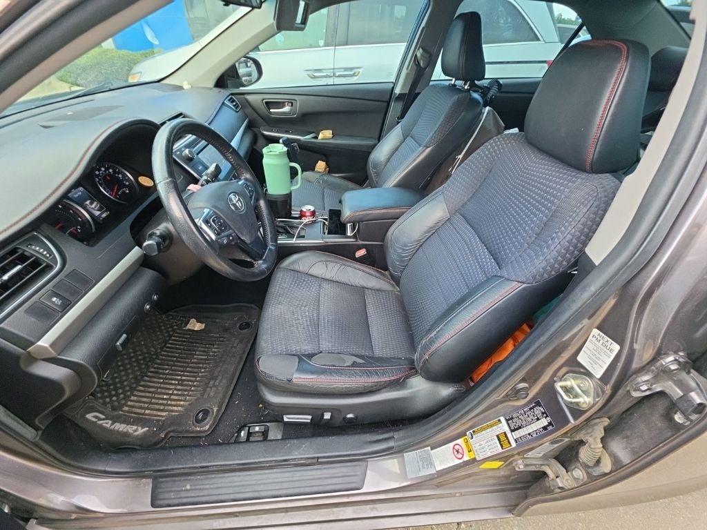 2015 Toyota Camry SE