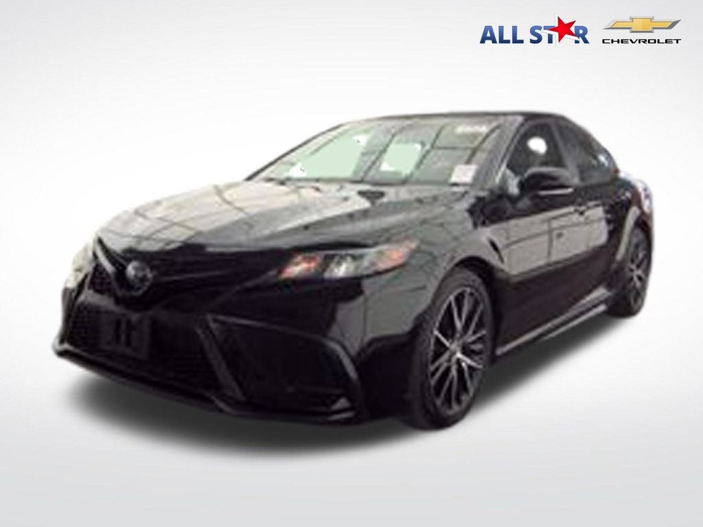 2024 Toyota Camry Hybrid SE