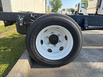 2025 Isuzu NPR N SERIES