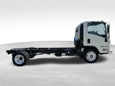 2024 Isuzu NPR N SERIES