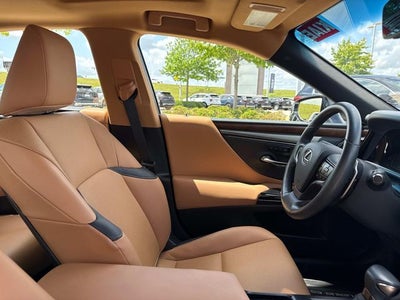 2022 Lexus ES 350